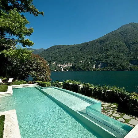 Relais Vittoria Couette-café Laglio