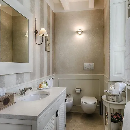 Relais Vittoria لاليو